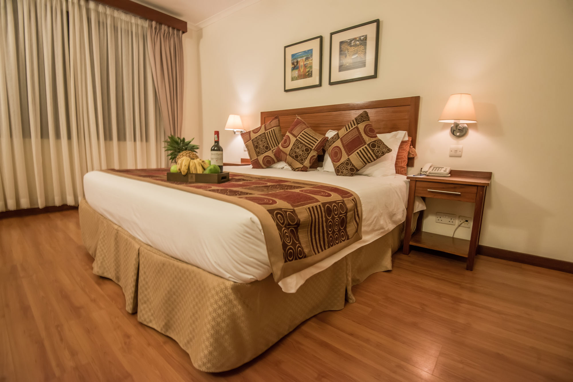 Sea Cliff Court Hotel & Luxury Apartments Daressalam Exterior foto